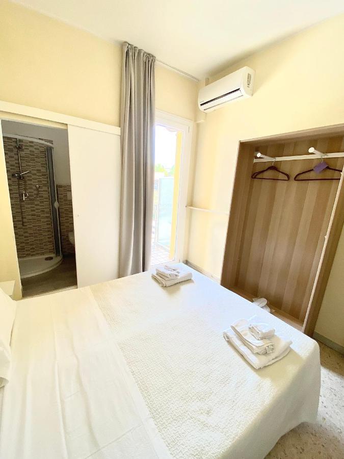 Hotel Morri'S Rimini Exterior photo