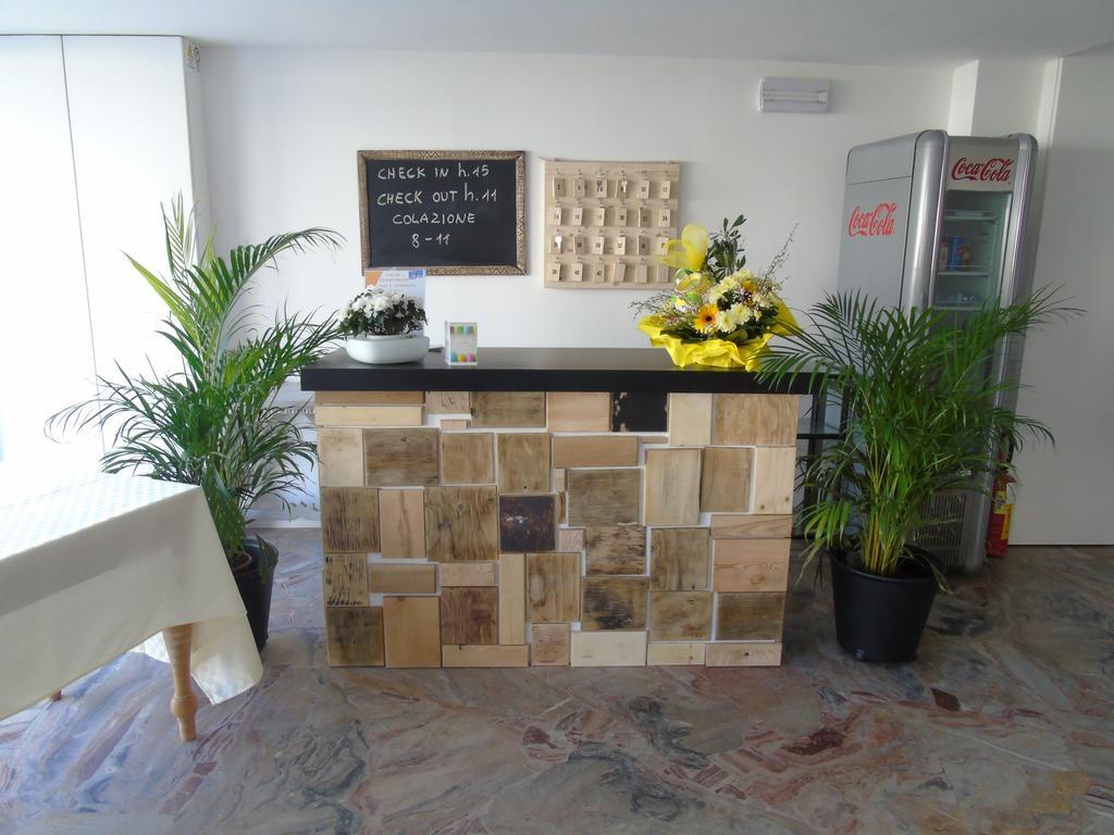 Hotel Morri'S Rimini Exterior photo