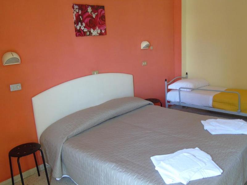 Hotel Morri'S Rimini Exterior photo